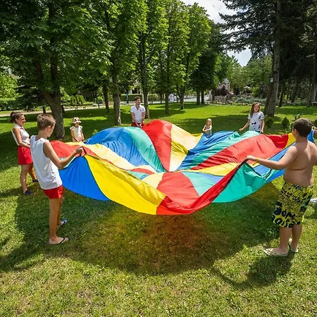 Üdülőközpont Sol Mare 4*