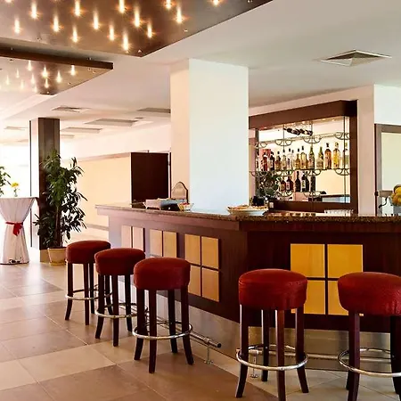 Sol Mare Resort 4*