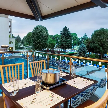 Sol Mare Νεσέμπαρ